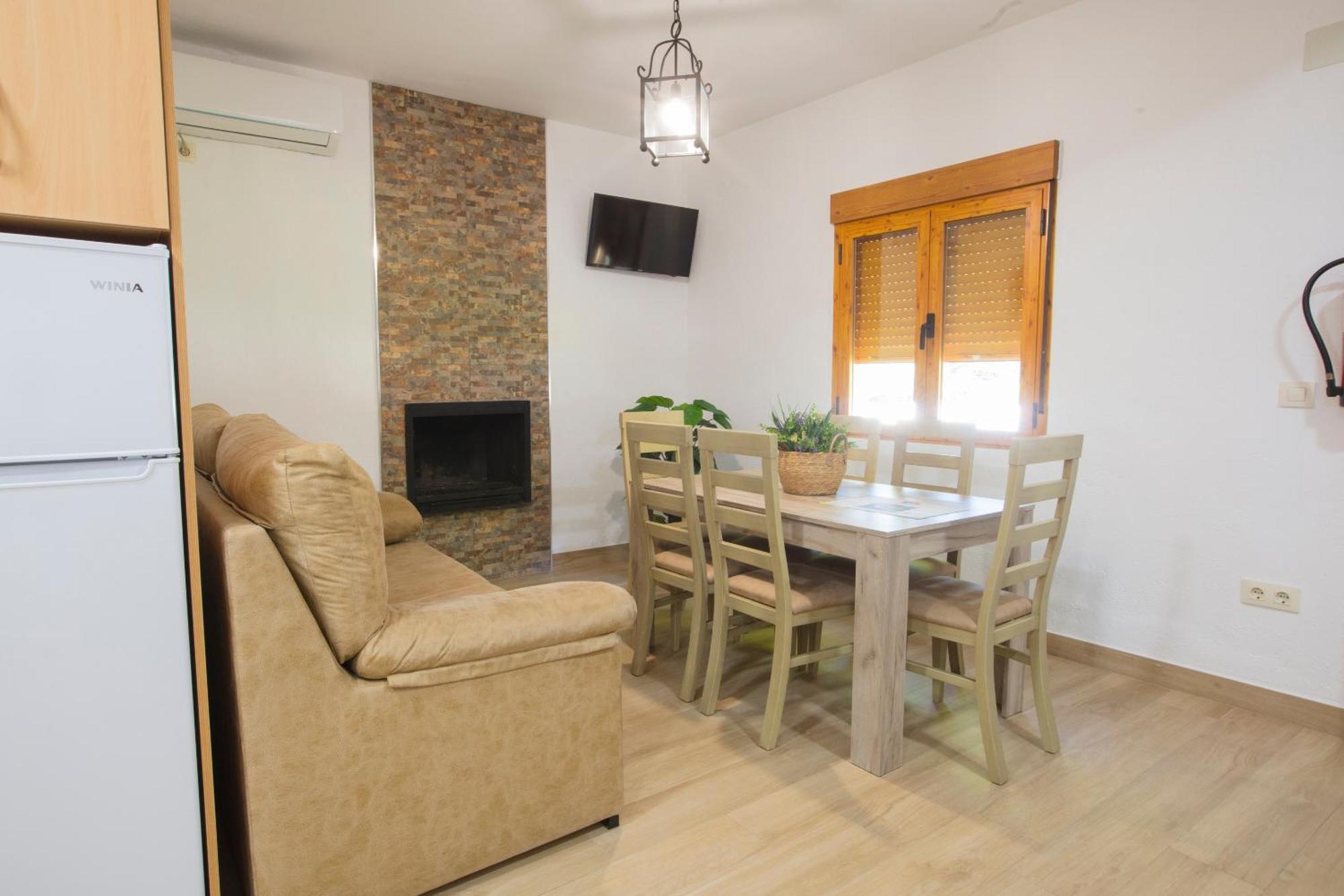 Complejo Residencial Enebros 2* Arroyo Frio
